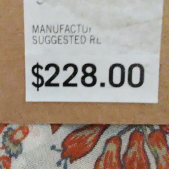 SALE NWT Silk Frye Mini Skirt. XS - Picture 3 of 8